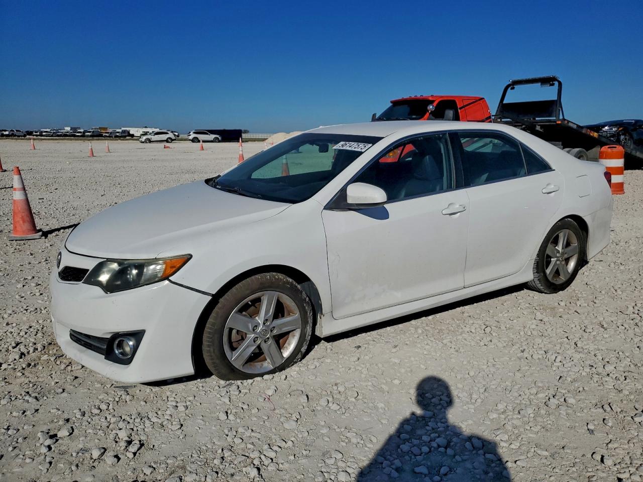 Lot #3311759734 2014 TOYOTA CAMRY L