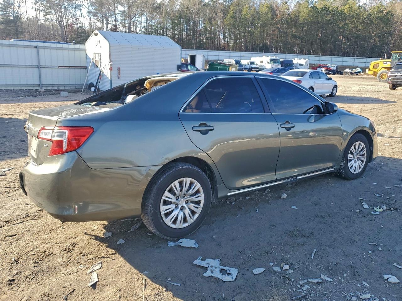 TOYOTA CAMRY L