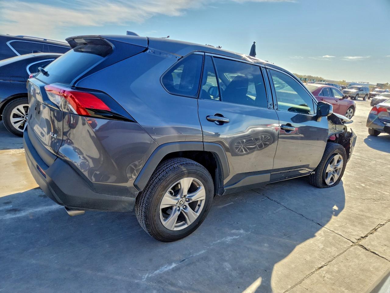TOYOTA RAV4 XLE