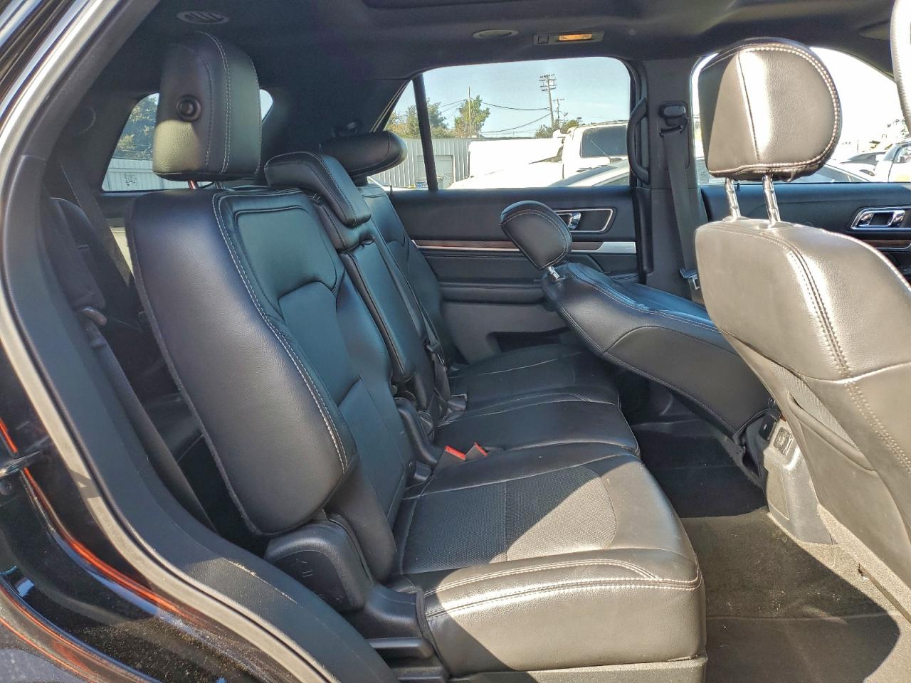 FORD EXPLORER LIMITED