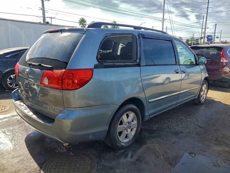 2010 TOYOTA SIENNA XLE #3315892088