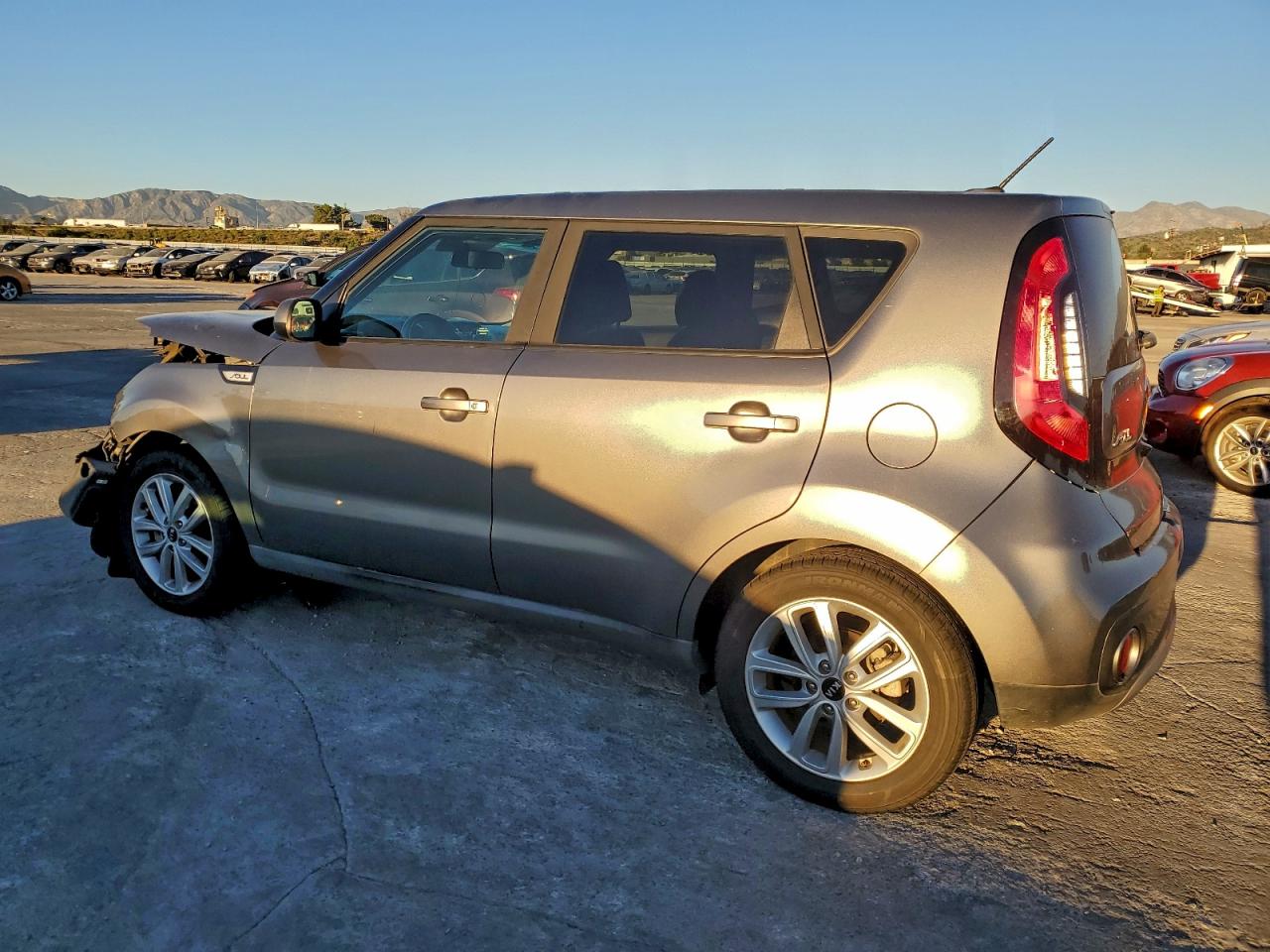 Lot #3311724225 2018 KIA SOUL +