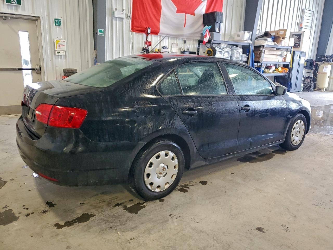 VOLKSWAGEN JETTA BASE