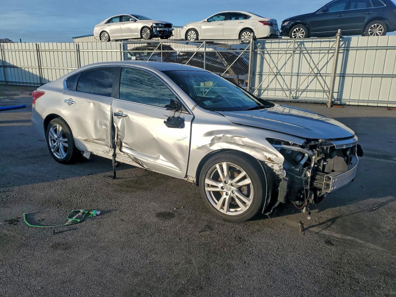 Lot #3310445337 2013 NISSAN ALTIMA 3.5