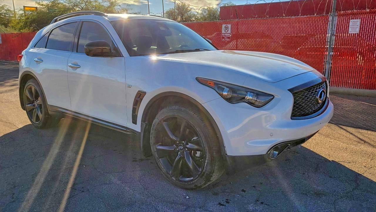 INFINITI QX70