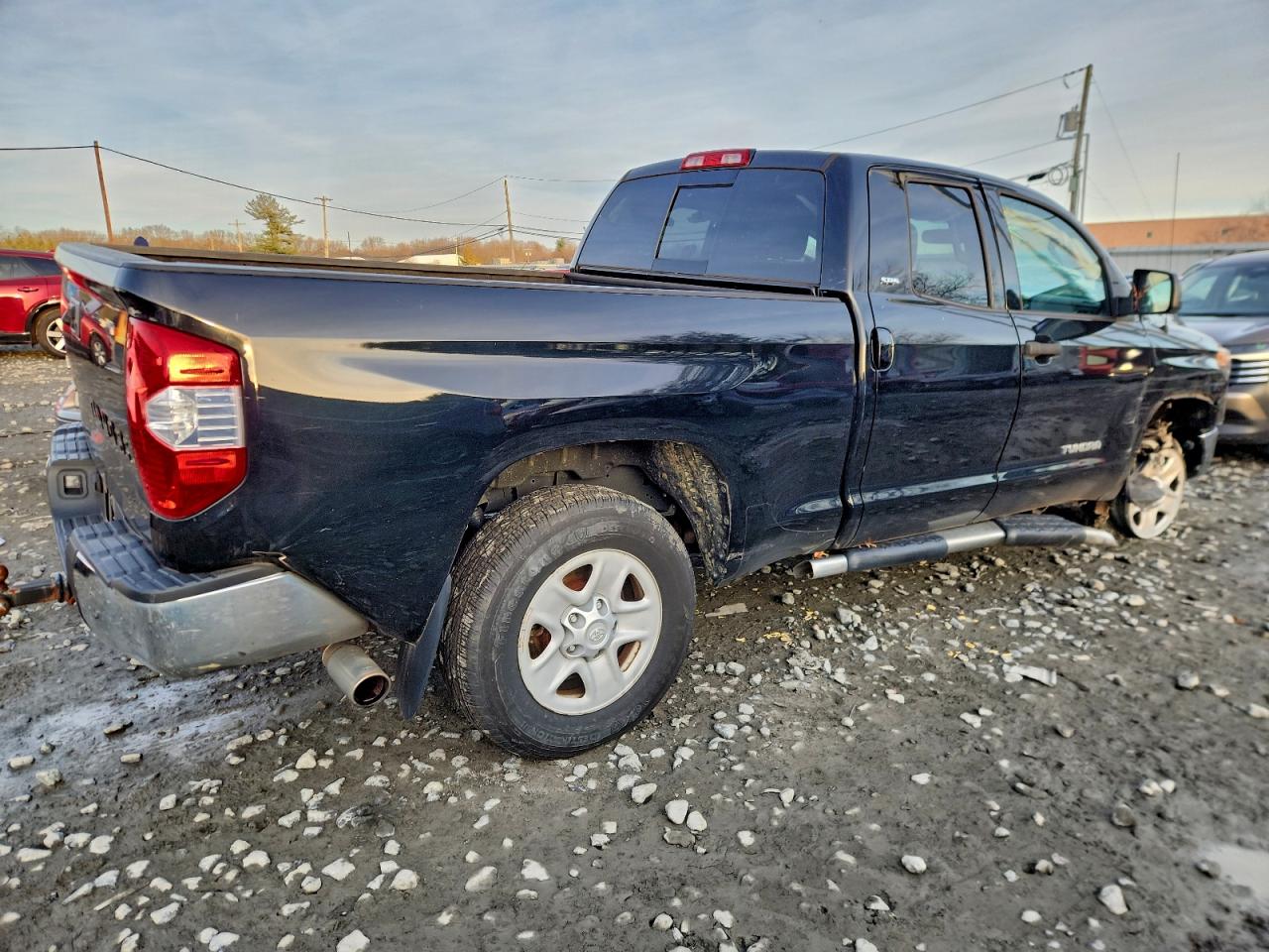 TOYOTA TUNDRA DOUBLE CAB SR