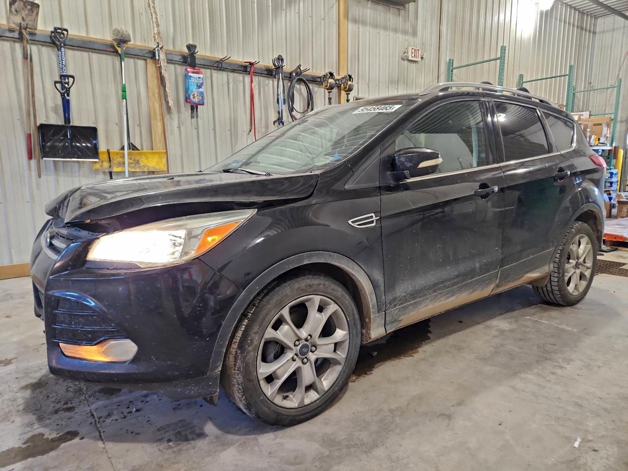 FORD ESCAPE TITANIUM
