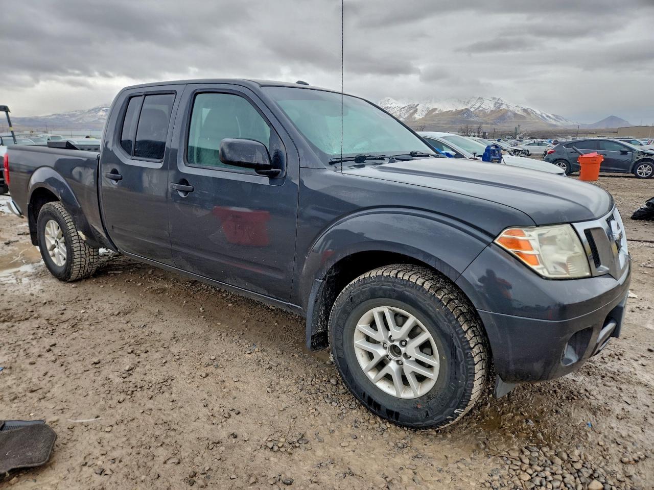NISSAN FRONTIER SV