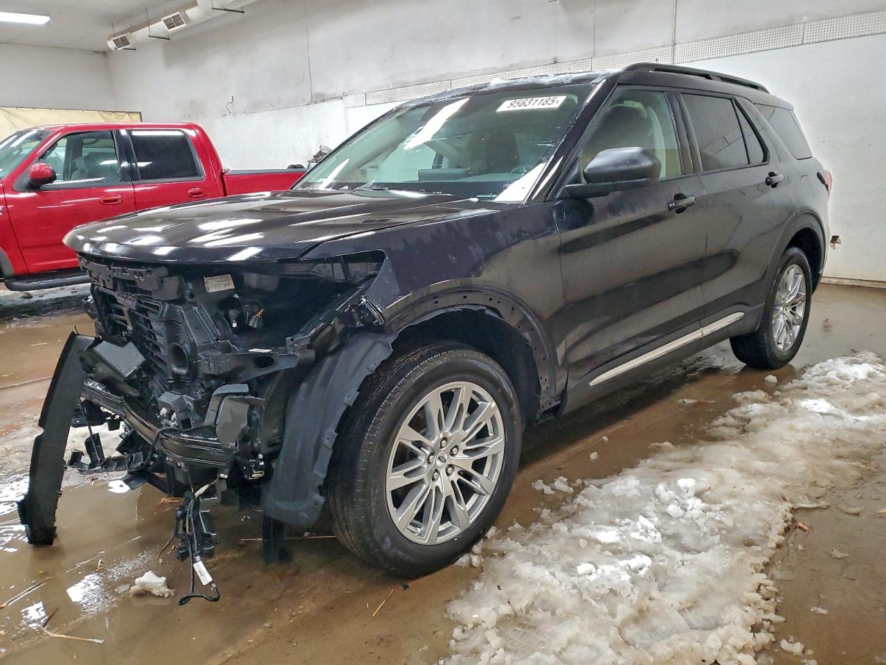 FORD EXPLORER ACTIVE