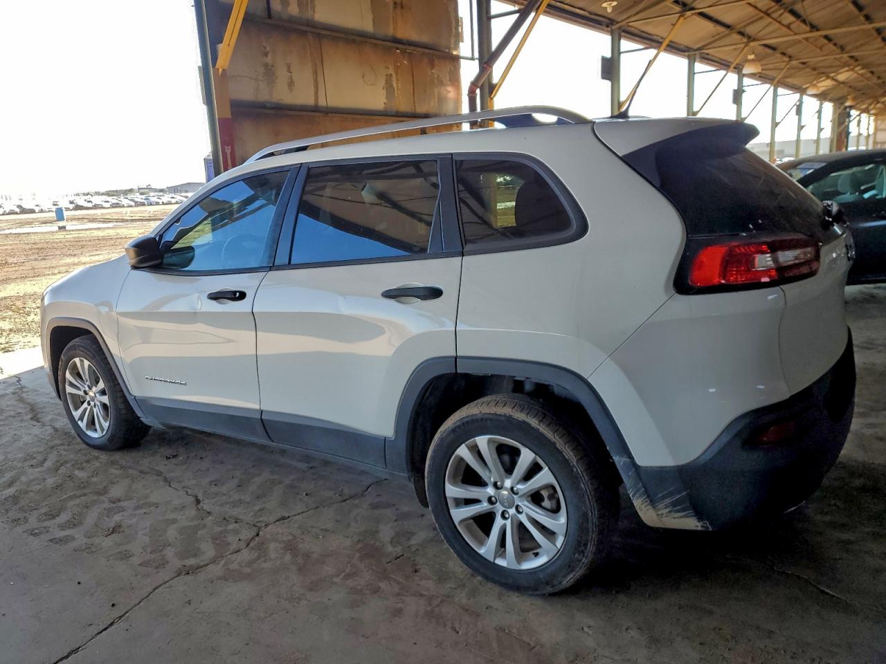 Lot #3305640720 2015 JEEP CHEROKEE S