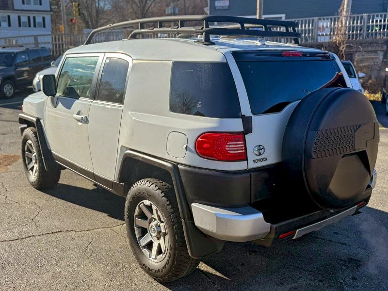2014 TOYOTA FJ CRUISER #3304539449