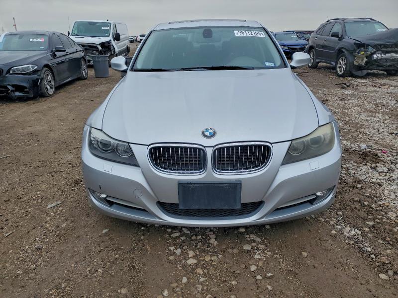 2011 BMW 335 XI #3303845516