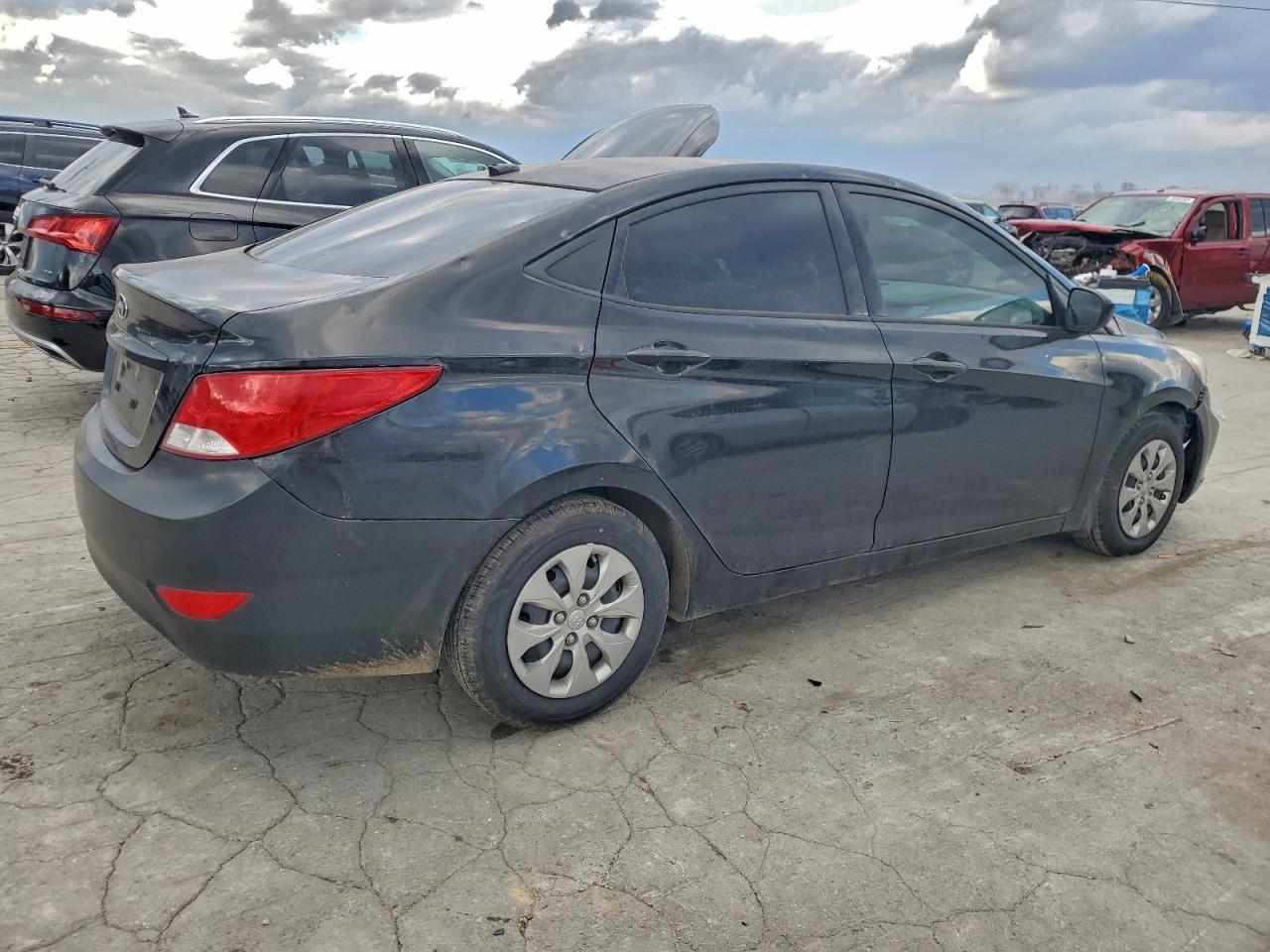 Lot #3316081218 2015 HYUNDAI ACCENT GLS
