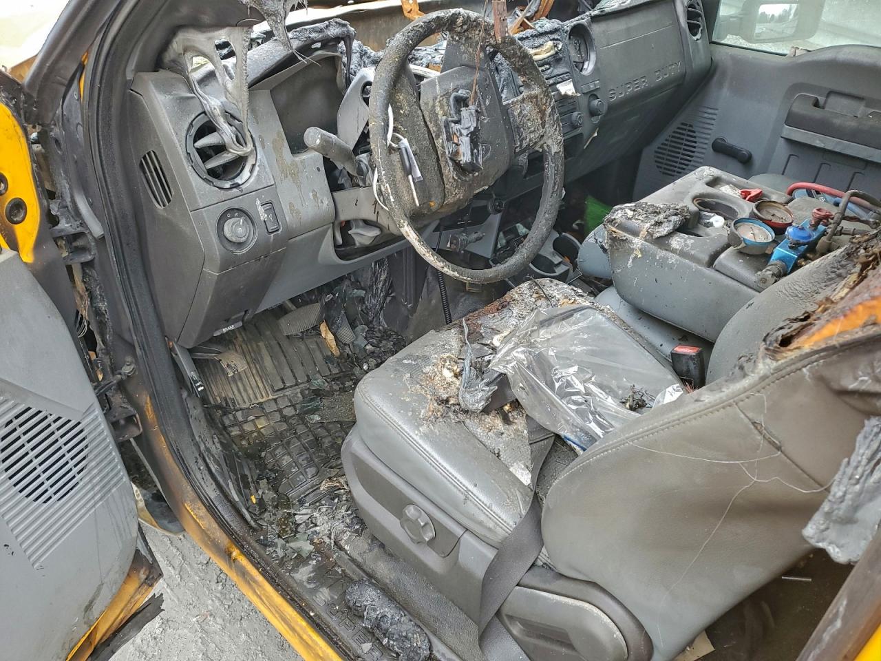 FORD F-250 SUPER DUTY