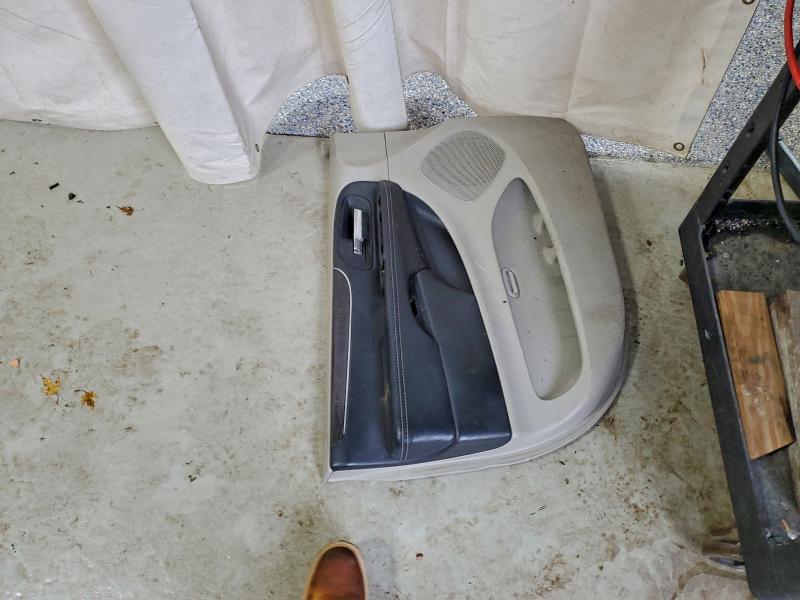 2015 CHRYSLER TOWN & COU #3304632950