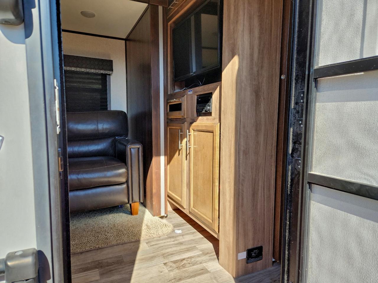 Lot #3310353956 2019 JAYCO TRAILER