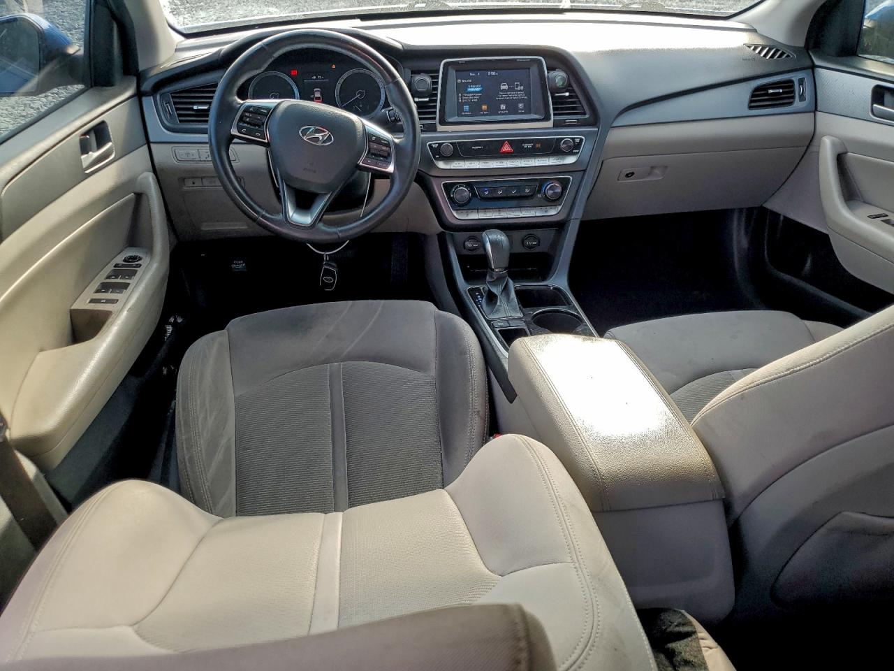 HYUNDAI SONATA SPORT