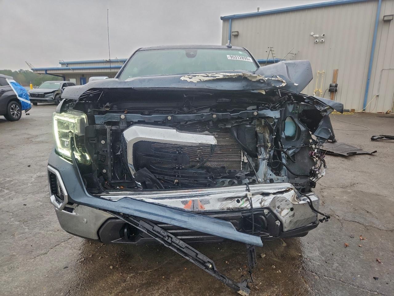 GMC SIERRA K1500 SLT