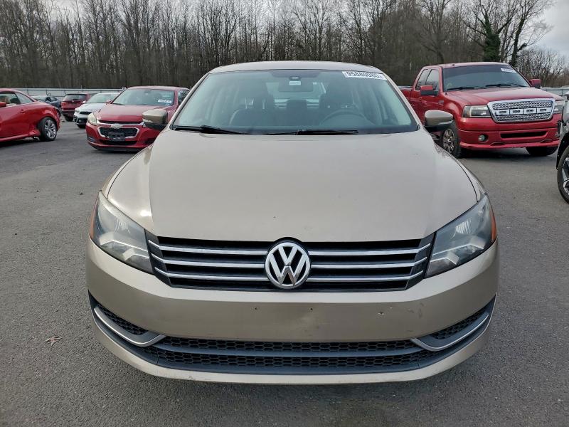 2015 VOLKSWAGEN PASSAT S #3308219172