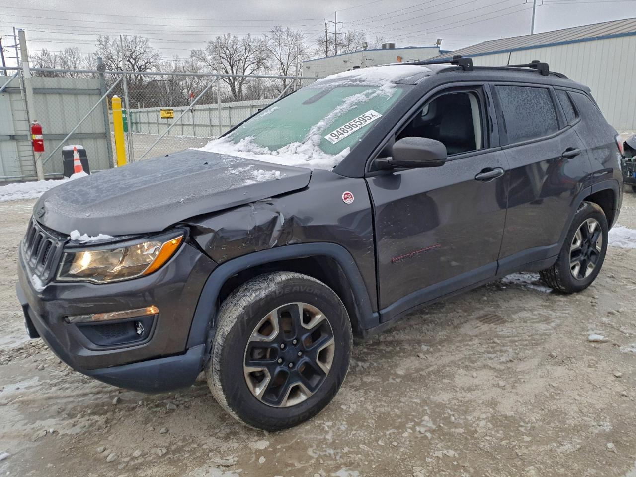 Lot #3312427651 2018 JEEP COMPASS TR