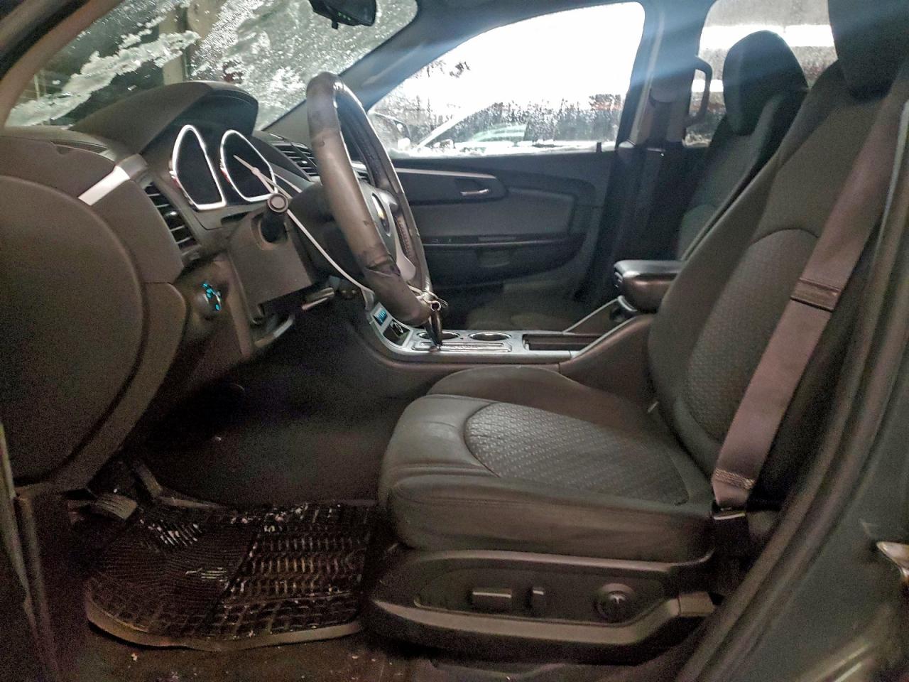 CHEVROLET TRAVERSE LT