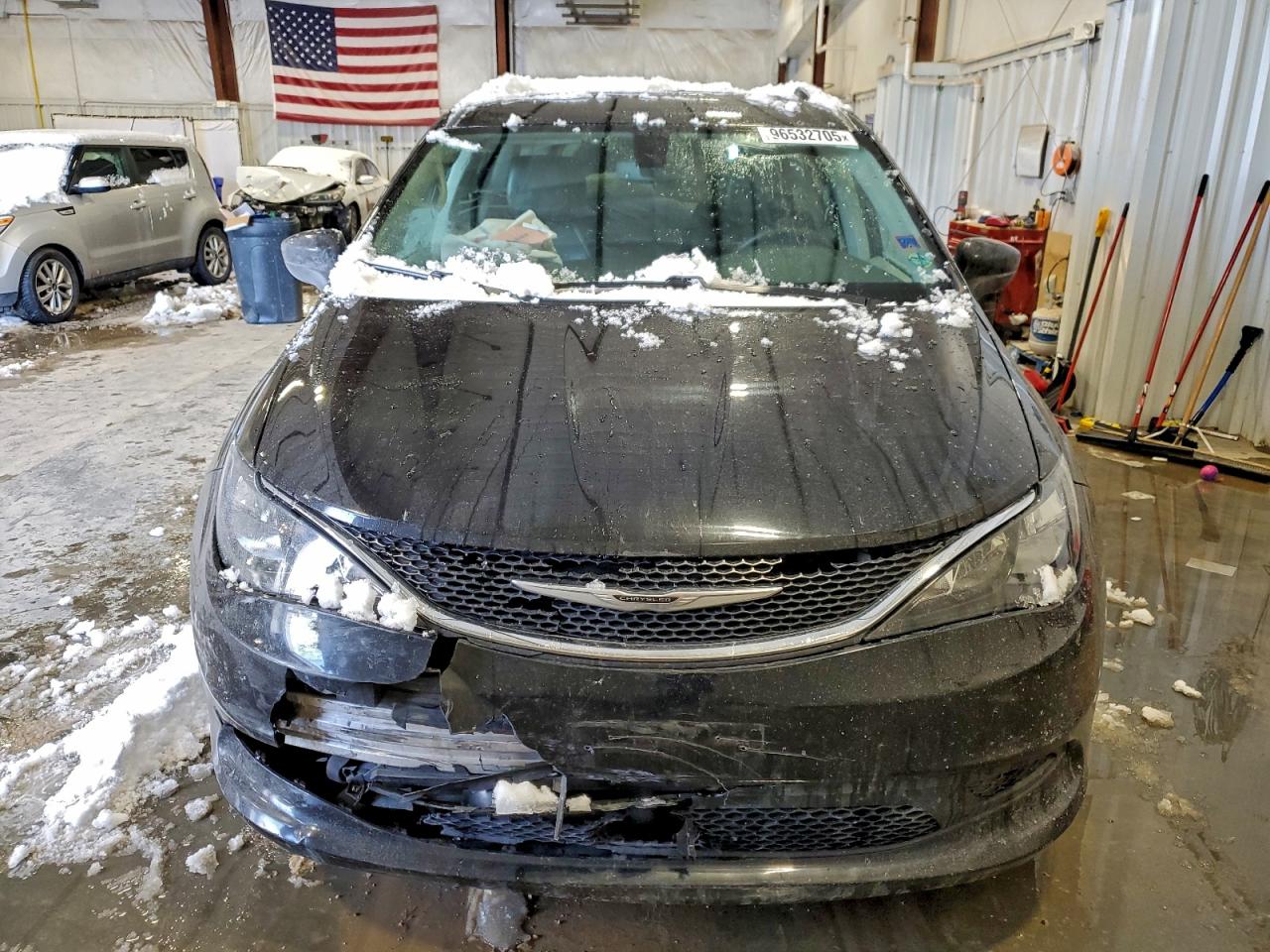 Lot #3316006846 2021 CHRYSLER VOYAGER LX