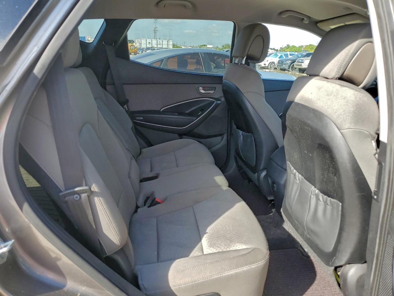 Lot #3305307335 2014 HYUNDAI SANTA FE S