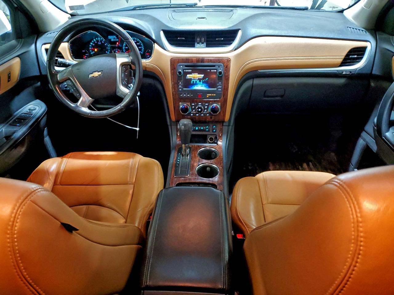 CHEVROLET TRAVERSE LT