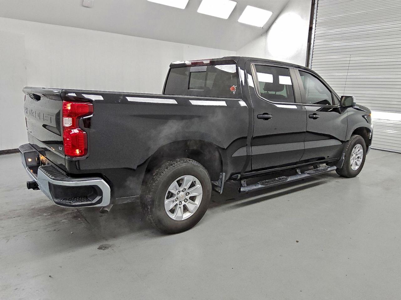 CHEVROLET SILVERADO C1500 LT