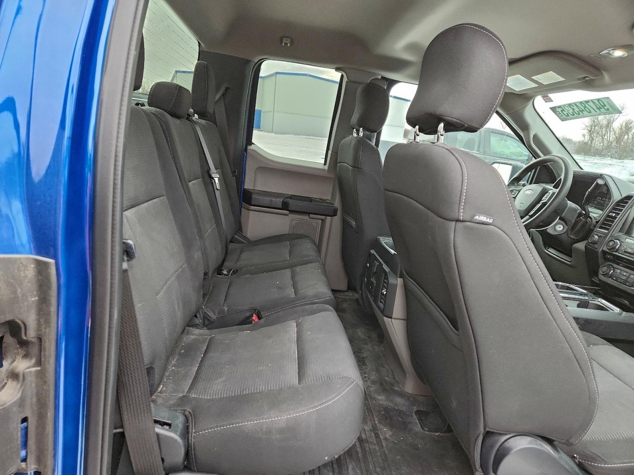 FORD F-150 SUPER CAB