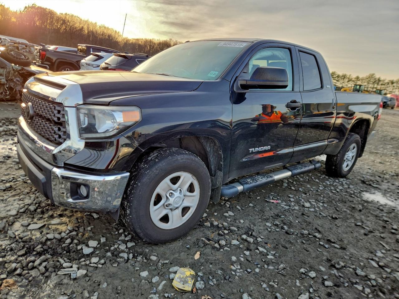 TOYOTA TUNDRA DOUBLE CAB SR