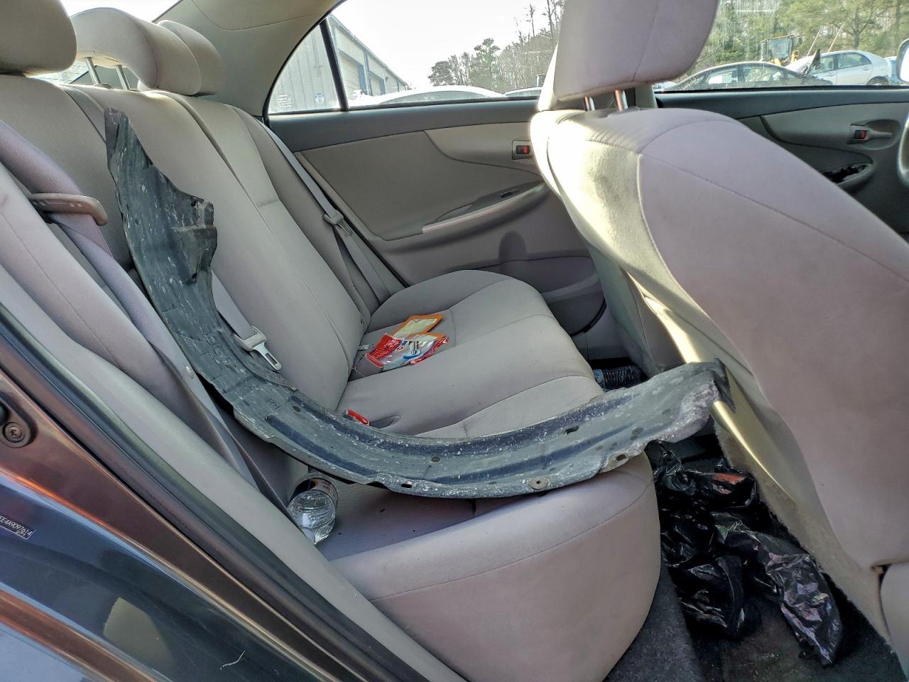 Lot #3317799140 2010 TOYOTA COROLLA BA