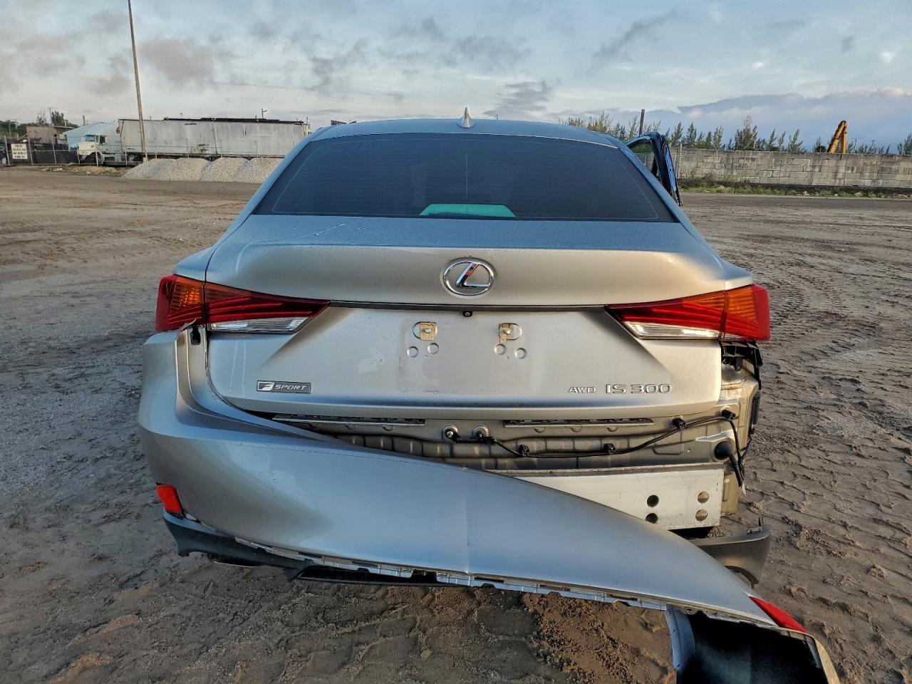 Lot #3311662229 2018 LEXUS IS 300