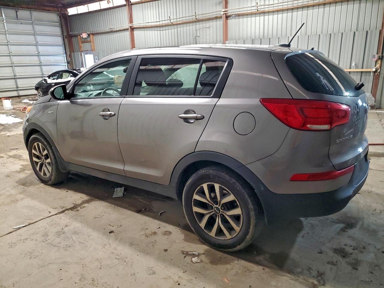 KIA SPORTAGE LX