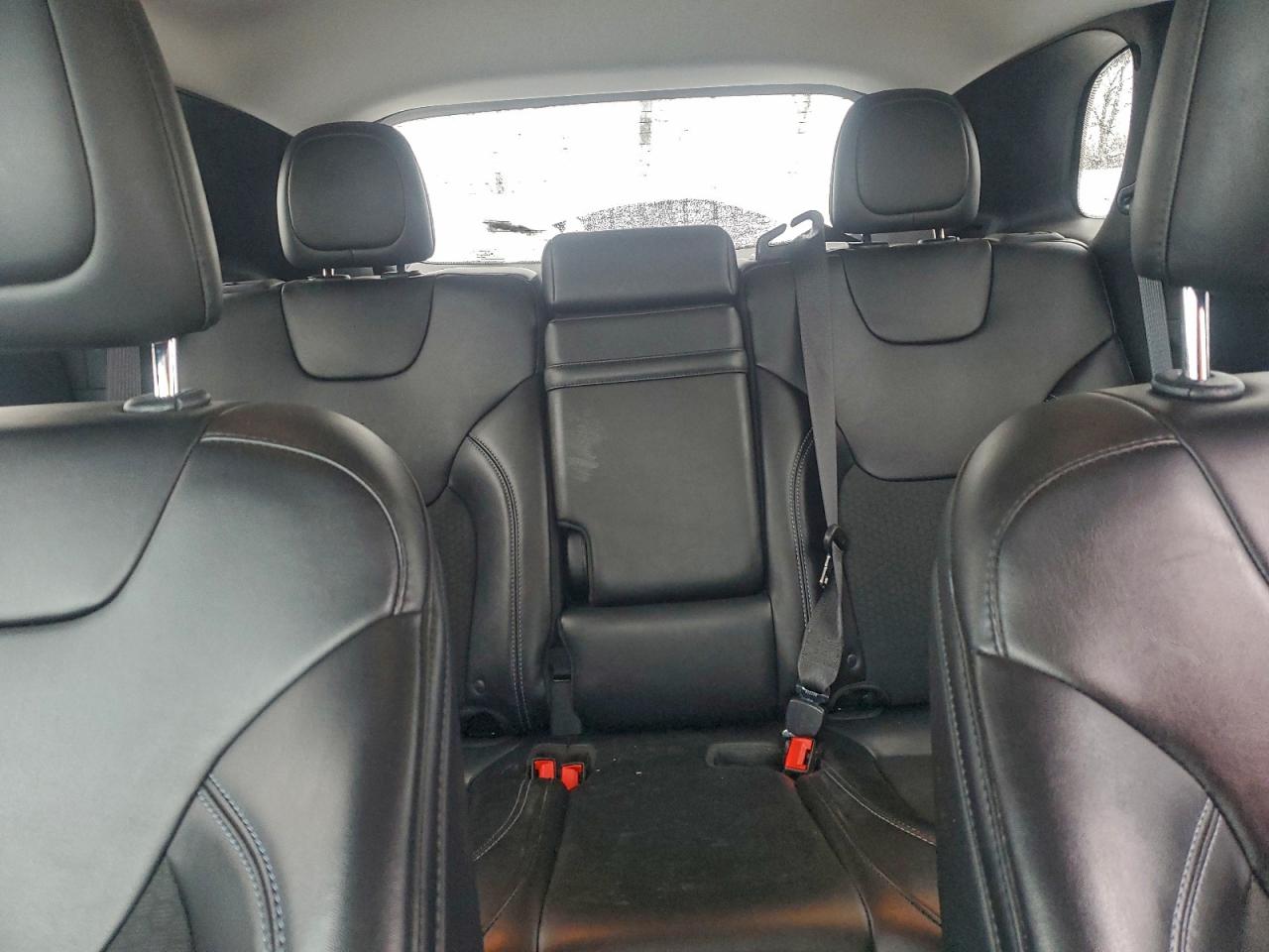 JEEP GRAND CHEROKEE LATITUDE PLUS