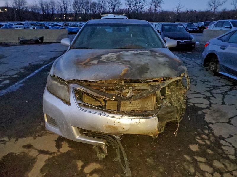 2011 TOYOTA CAMRY BASE #3315725377