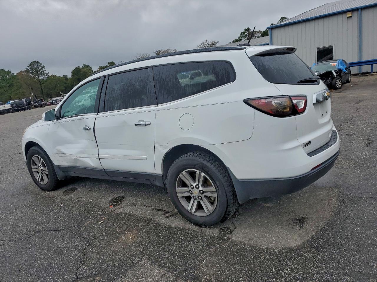 CHEVROLET TRAVERSE LT