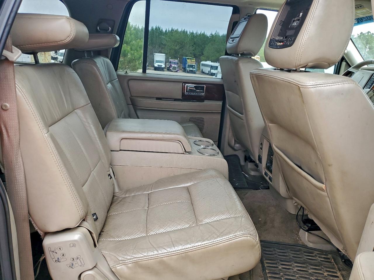 Lot #3309215636 2012 LINCOLN NAVIGATOR