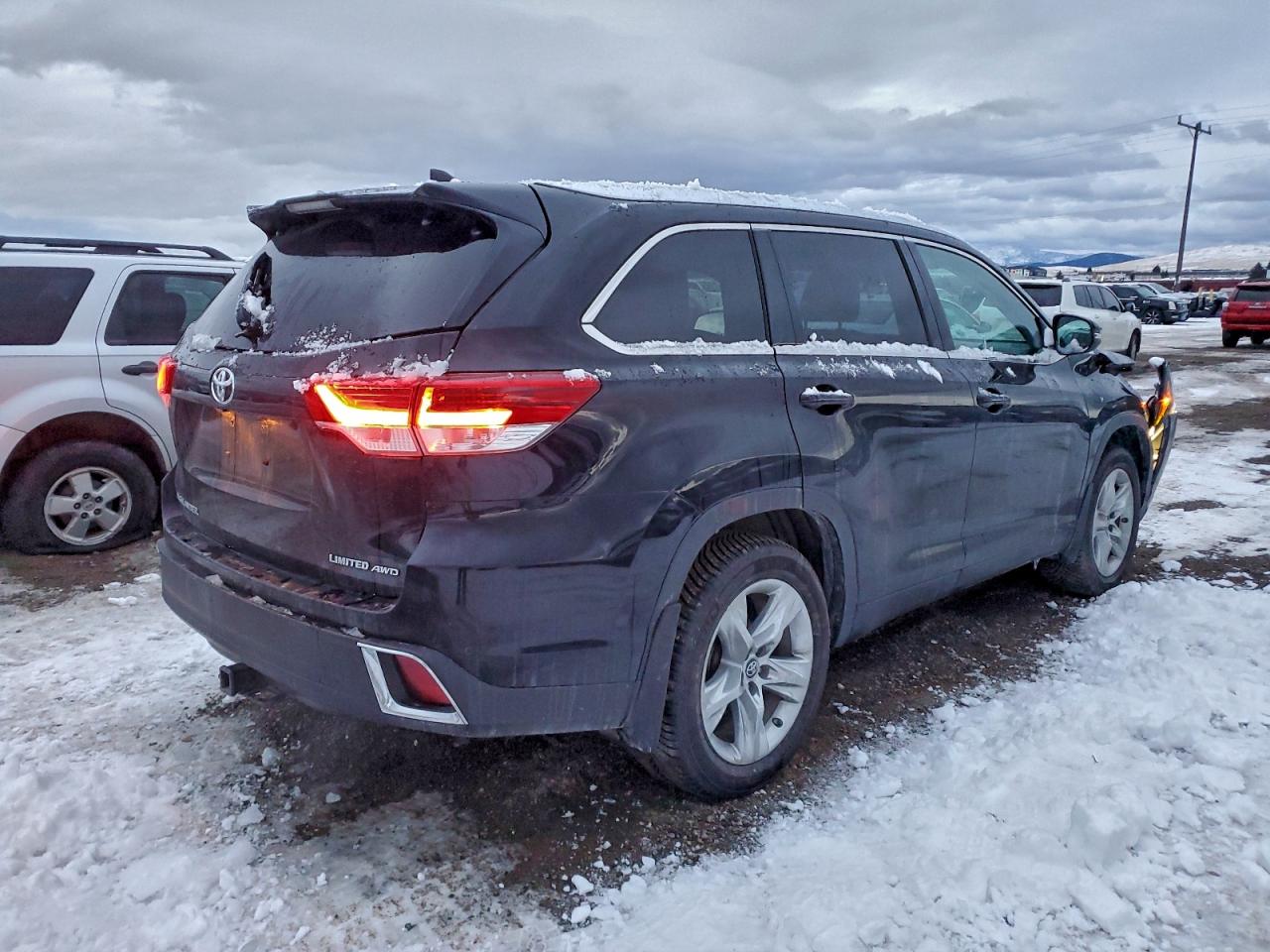 TOYOTA HIGHLANDER LIMITED