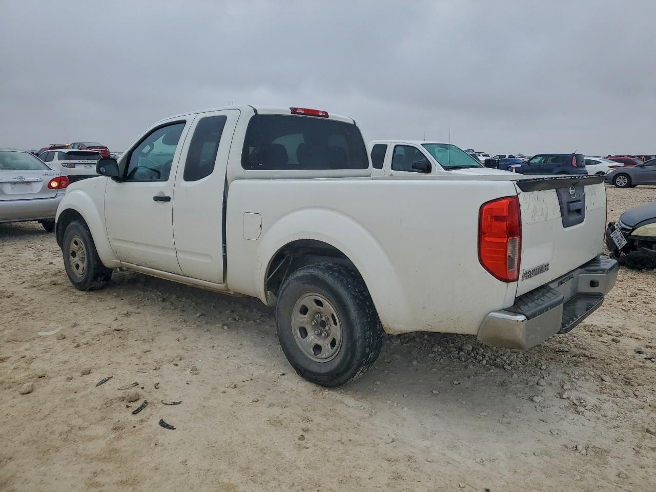NISSAN FRONTIER S