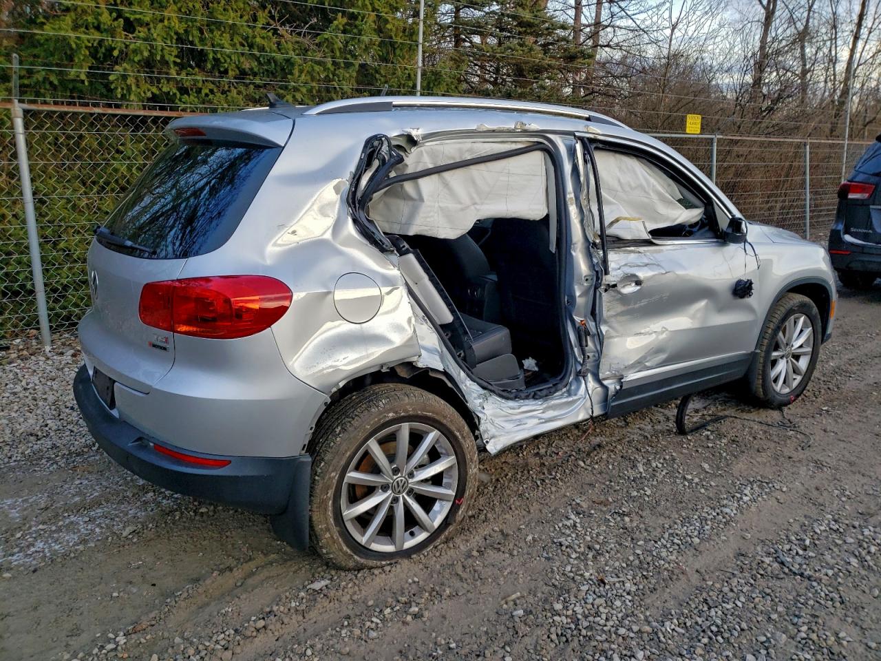 VOLKSWAGEN TIGUAN WOLFSBURG
