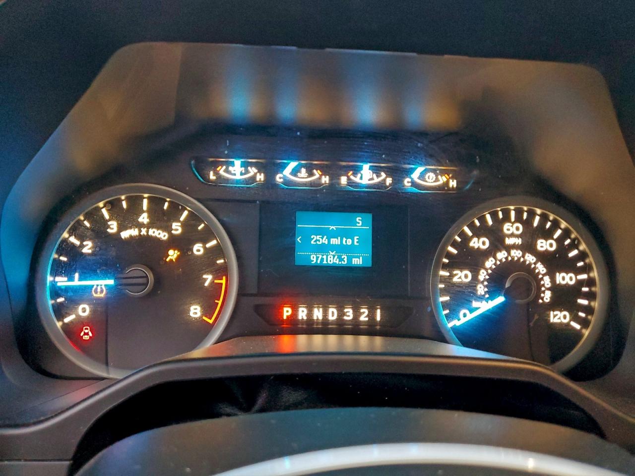 FORD F-150 SUPER CAB