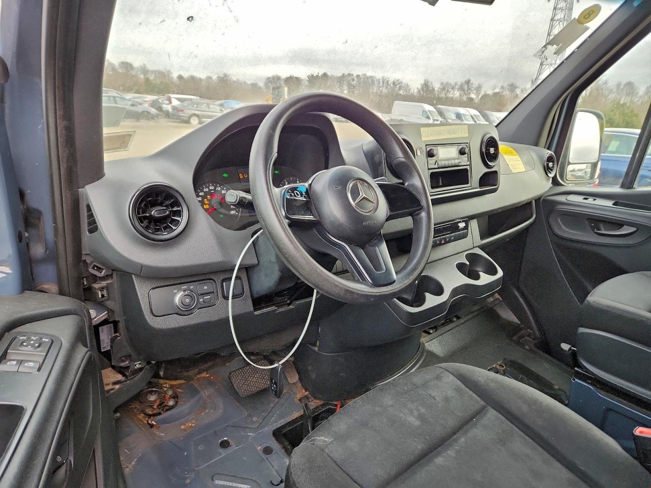 Lot #3311539253 2019 MERCEDES-BENZ SPRINTER 2