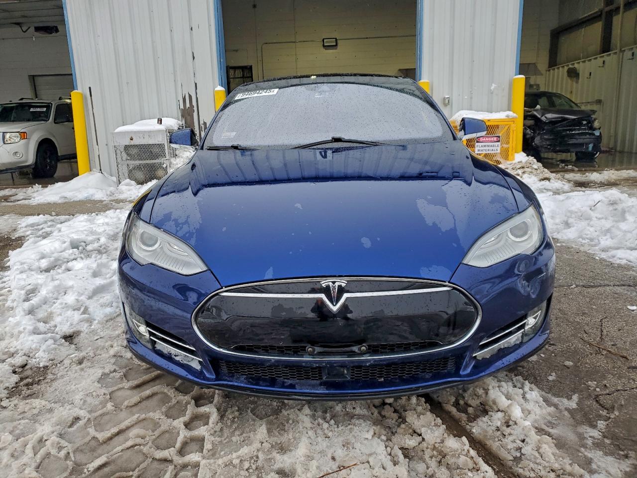 TESLA MODEL S P90D