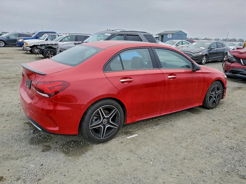 2019 MERCEDES-BENZ A 220 #3312513638