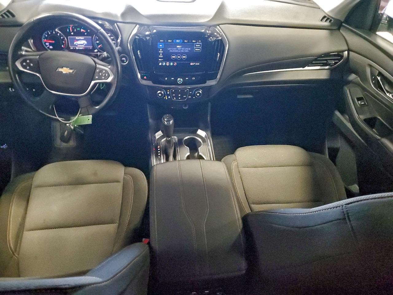 CHEVROLET TRAVERSE LT