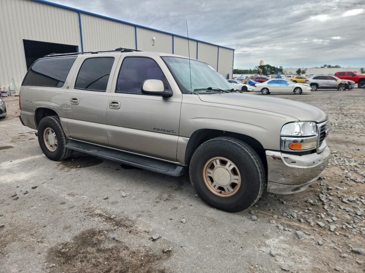 Lot #3302879963 2001 GMC YUKON XL K