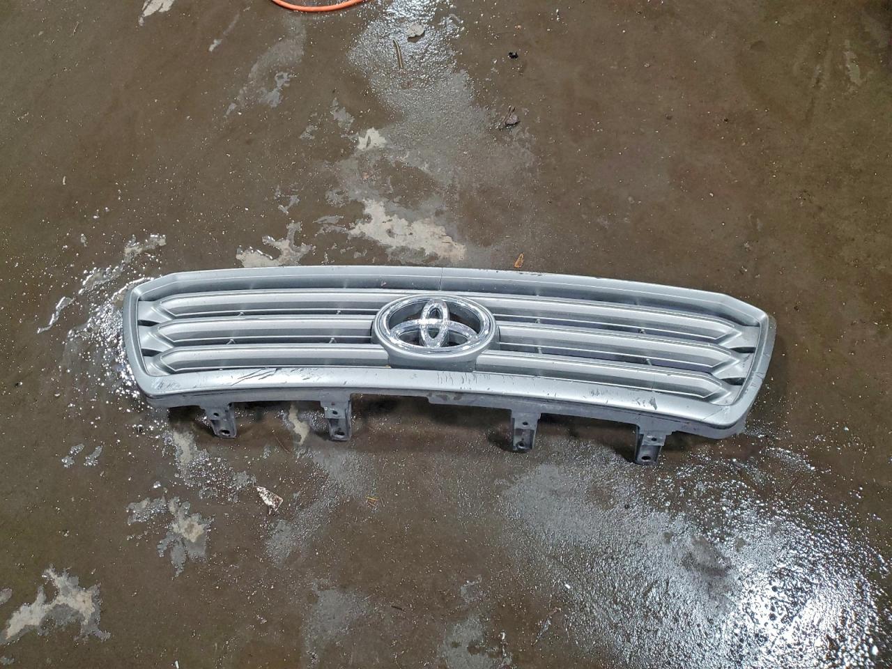 Lot #3310366970 2009 TOYOTA HIGHLANDER