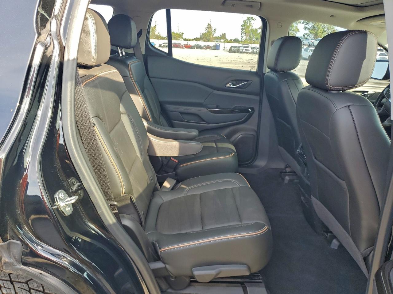 Lot #3309369987 2021 GMC ACADIA AT4