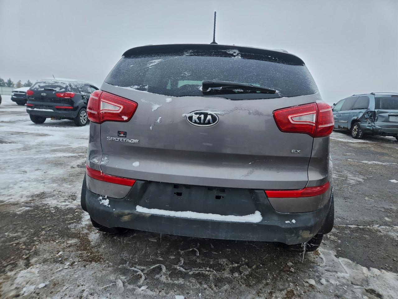 KIA SPORTAGE EX